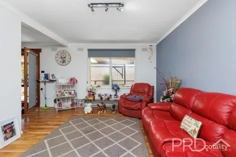 Property photo of 3 Wilga Street Tumut NSW 2720