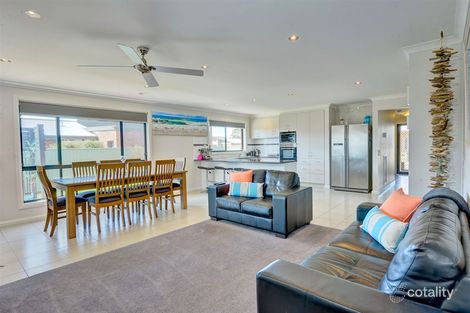 Property photo of 1 Felix Court Miners Rest VIC 3352