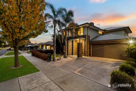 4 Pinebank Ave, Cranbourne East, VIC 3977