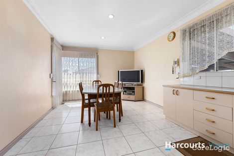 Property photo of 1 Bellarine Avenue Keilor East VIC 3033