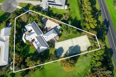 Property photo of 13 Queenspoint Crescent Queenscliff VIC 3225