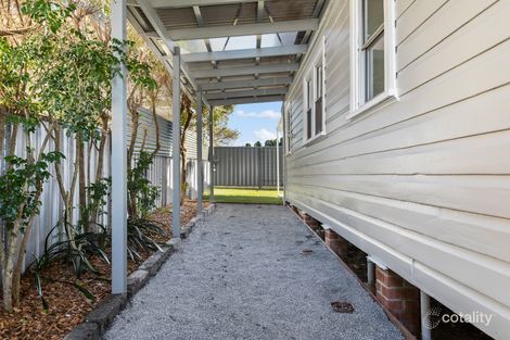 11 Christie Rd, Tarro, NSW 2322