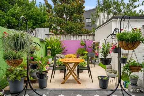 42 Burnett St, Redfern, NSW 2016