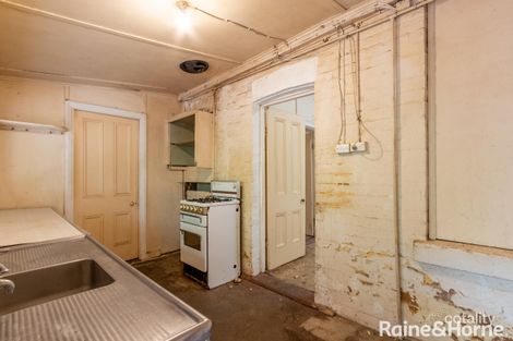 Property photo of 29 Durham Street Bathurst NSW 2795