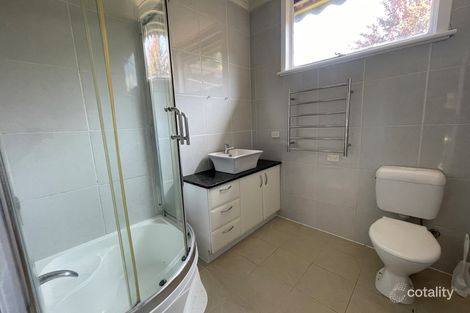 Property photo of 2 Sutton Road Maryborough VIC 3465