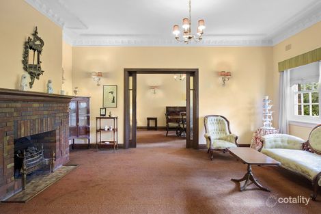 Property photo of 32 Ingalara Avenue Wahroonga NSW 2076