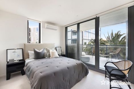Property photo of 203/8A Evergreen Mews Armadale VIC 3143