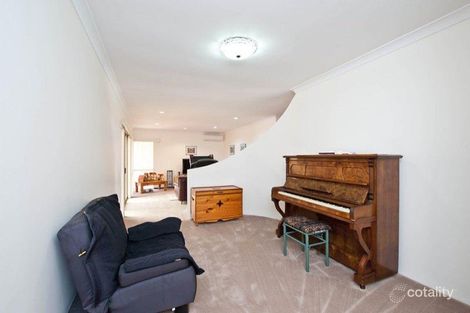 Property photo of 5 Knightsbridge Crescent Mullaloo WA 6027