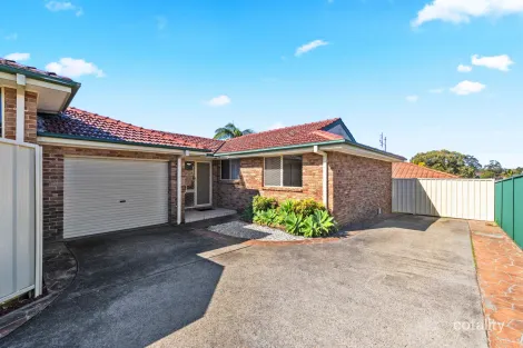 Property photo of 2/18 Keswick Drive Lake Haven NSW 2263