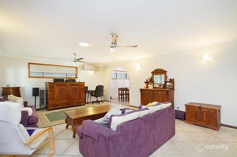 Property photo of 64 K P McGrath Drive Elanora QLD 4221