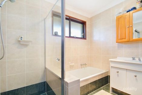 Property photo of 64 K P McGrath Drive Elanora QLD 4221