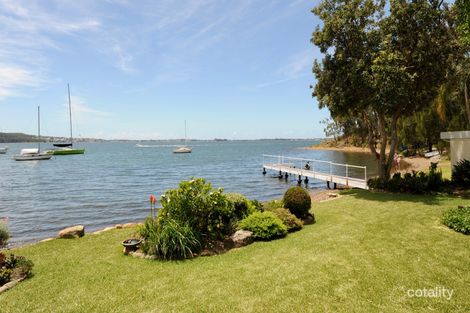 Property photo of 304 Skye Point Road Coal Point NSW 2283