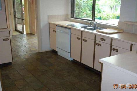 Property photo of 28 Calwalla Crescent Port Macquarie NSW 2444