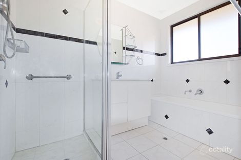 Property photo of 1 Renshaw Close Scone NSW 2337