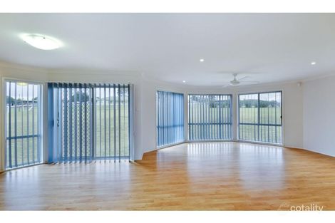 Property photo of 8 Tenth Avenue Millfield NSW 2325