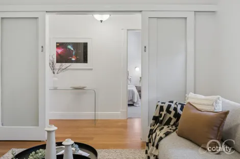 Property photo of 7 Gordon Road Black Forest SA 5035