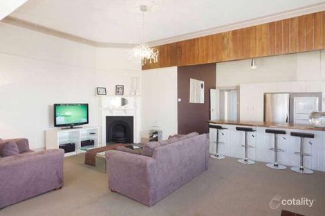 Property photo of 1/4 Torquay Road Belmont VIC 3216