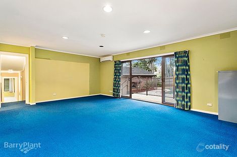 Property photo of 2 Yarrabee Court Mount Waverley VIC 3149