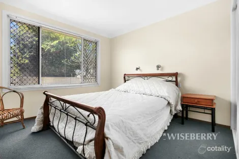 Property photo of 147 Budgewoi Road Budgewoi NSW 2262