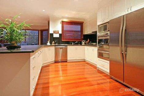 Property photo of 9 Dickson Mews Berwick VIC 3806