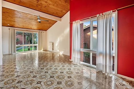 Property photo of 4 Yando Street Greensborough VIC 3088