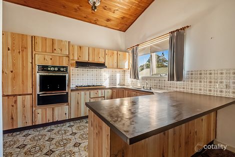 Property photo of 4 Yando Street Greensborough VIC 3088