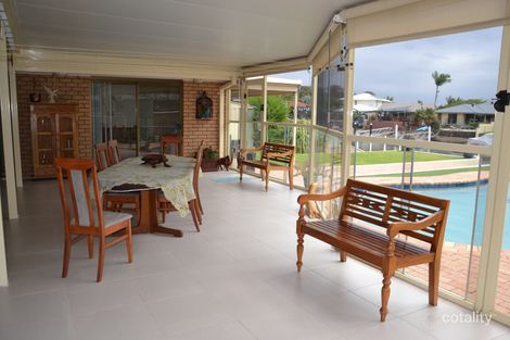 Property photo of 12 Seaspray Street Paradise Point QLD 4216