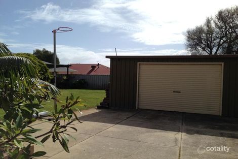Property photo of 13 Tangadee Road Golden Bay WA 6174