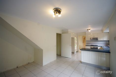 Property photo of 16 Sienna Crescent Endeavour Hills VIC 3802