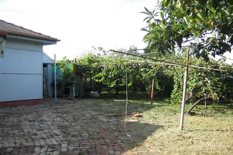 Property photo of 24 Hoskins Avenue Warrawong NSW 2502