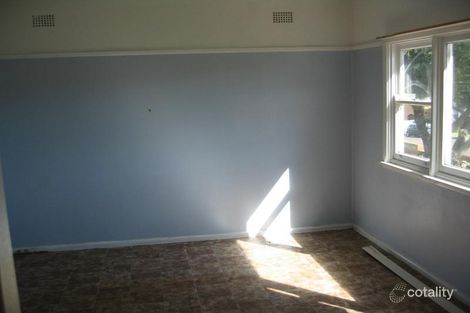 Property photo of 24 Hoskins Avenue Warrawong NSW 2502