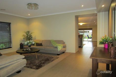 Property photo of 9 Barmah Drive South Morang VIC 3752