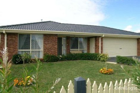 Property photo of 6 Malfoy Mews Cranbourne West VIC 3977