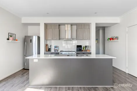 Property photo of 28 Heathcote Street Mount Duneed VIC 3217