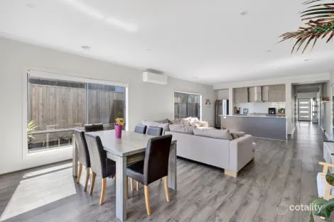 Property photo of 28 Heathcote Street Mount Duneed VIC 3217