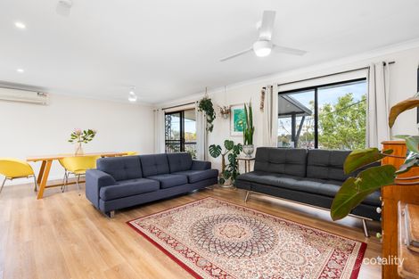 Property photo of 73 Wandewoi Avenue San Remo NSW 2262
