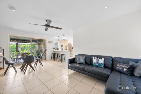 Property photo of 14 Jooloo Court Kin Kora QLD 4680