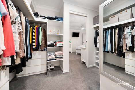 17 Kosrae St, Pacific Pines, QLD 4211