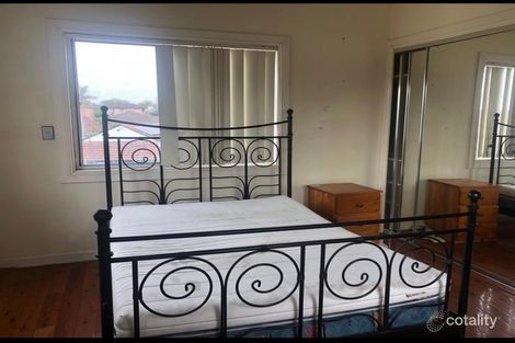 6 Old Kent Rd, Greenacre, NSW 2190