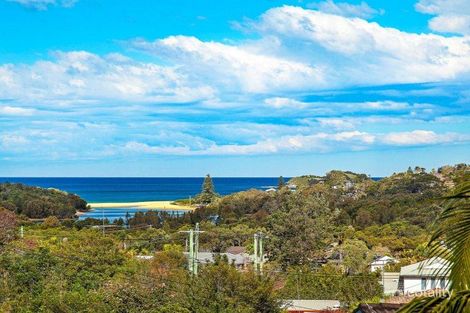 Property photo of 24 Coreen Drive Wamberal NSW 2260