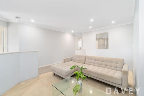 Property photo of 30 Clarafield Meander Tapping WA 6065