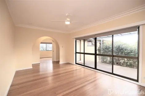 Property photo of 1 Red Hill Road Springvale VIC 3171