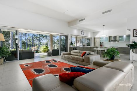 Property photo of 14 Lakeside Drive Peregian Springs QLD 4573
