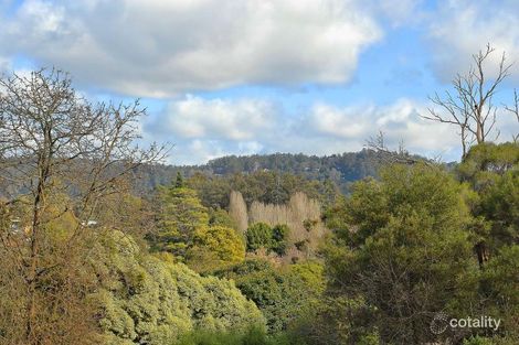Property photo of 13 Douglas Crescent Monbulk VIC 3793