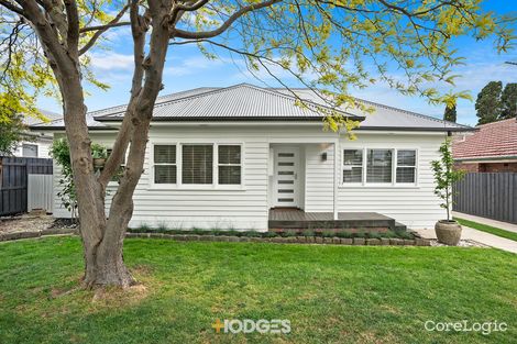 Property photo of 8 Evelyn Street Manifold Heights VIC 3218
