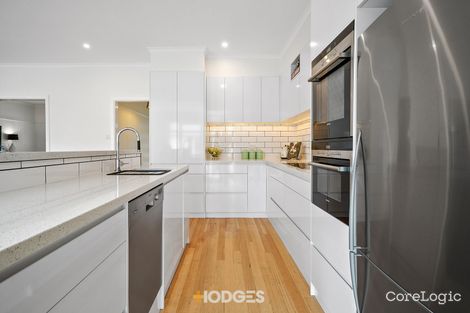 Property photo of 8 Evelyn Street Manifold Heights VIC 3218