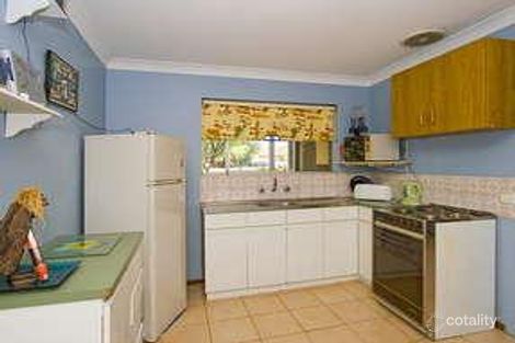 Property photo of 5 Camelia Court Ferndale WA 6148