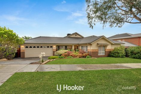 Property photo of 6 Loders Way Berwick VIC 3806