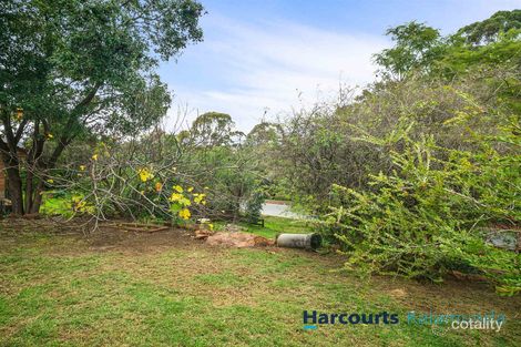 Property photo of 1 Tuart Road Lesmurdie WA 6076