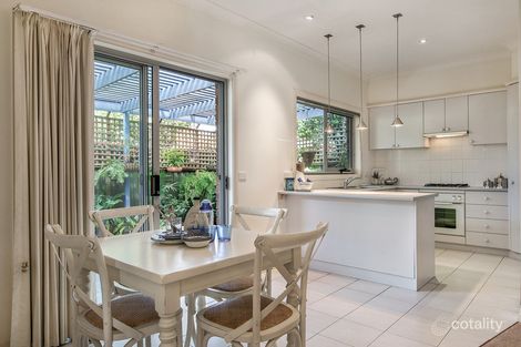 Property photo of 2/8 Milverton Street Camberwell VIC 3124